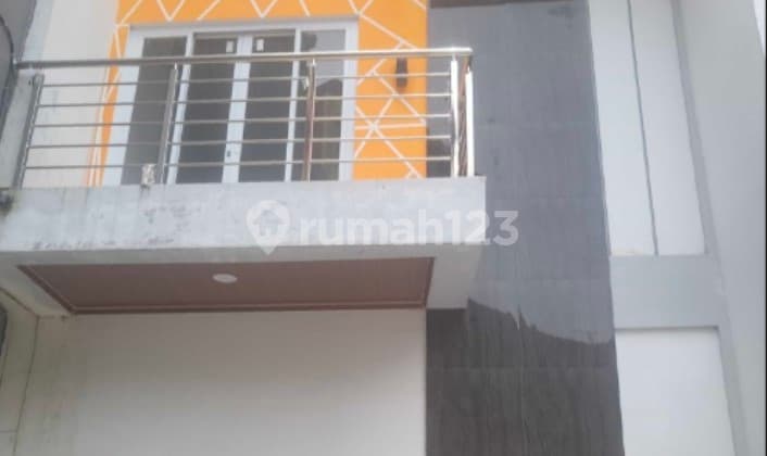 Dijual Rumah Baru 3 Lantai Siap Huni Di Angke Jakbar