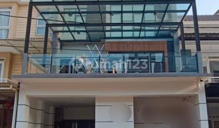 Dijual Rumah 4 Lantai Renovasi Di Park Residence Taman Surya