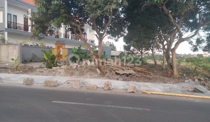 Tanah Bagus Strategis Dekat Wisata Canggu Pinggir Jalan Raya Cocok Untuk Villa, Restoran, Dan Spa