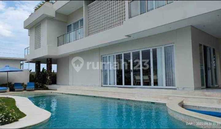 2-storey villa on Jln Pantai Mengening Cemagi Badung