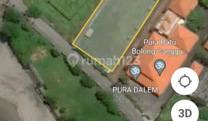 Land next to Batu Bolong Canggu beach
