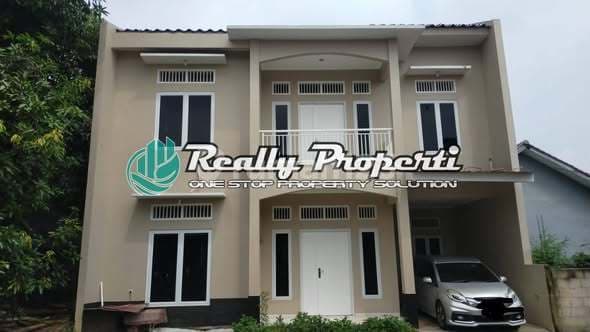 Disewakan Rumah Murah 2 Lantai Dalam Komplek di Jatimakmur Pondok Gede