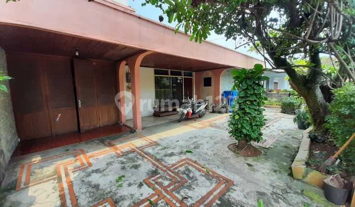 SHM Land Measured House in Petukangan, South Jakarta