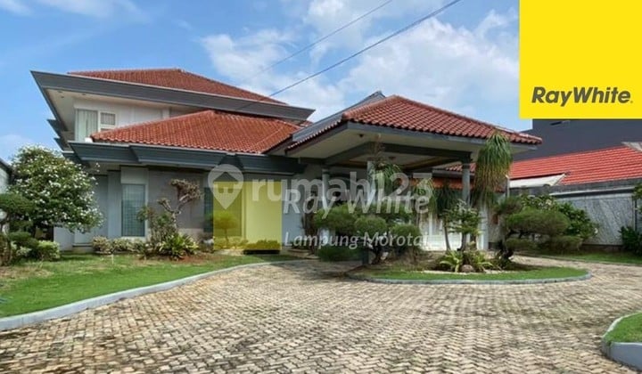 Sell Luxury House Way Halim
