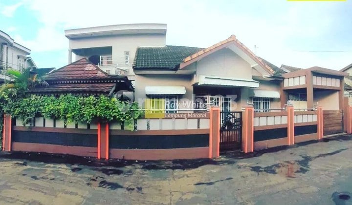 Dijual Rumah 2 Lantai di Palembang