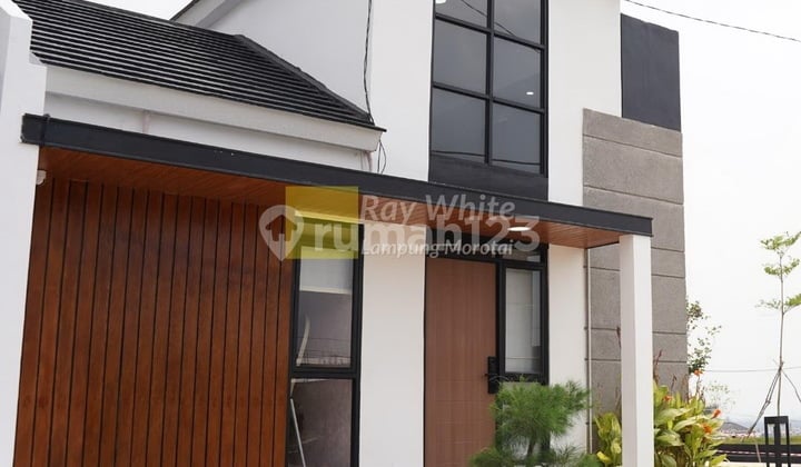 House for sale in housing complex