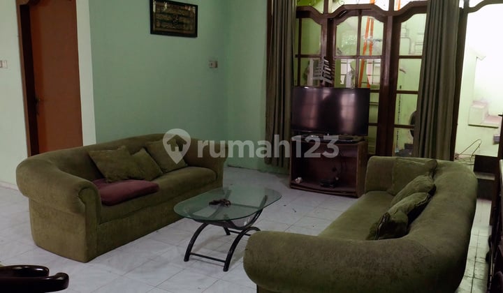 Kos-kosan 10 Pintu Cepat