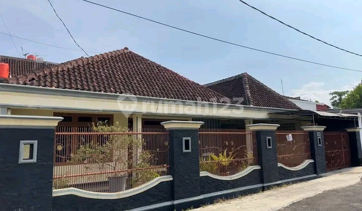 Rumah Tengah Kota Tanjung Karang Timur