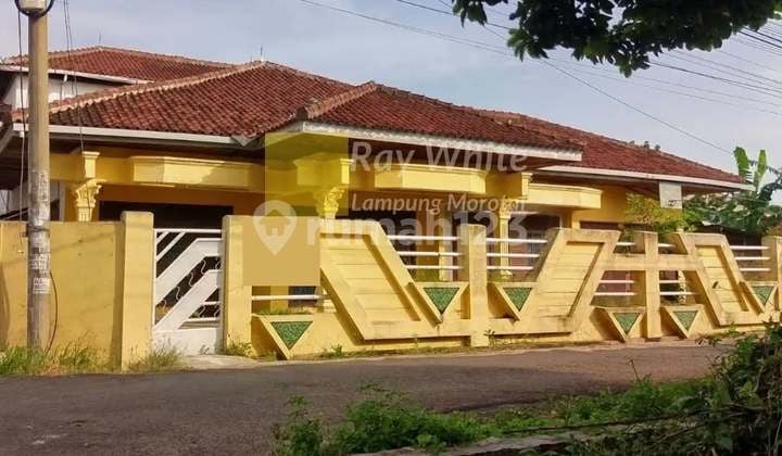 Large Spacious 487 House in Tanjung Karang Tinur