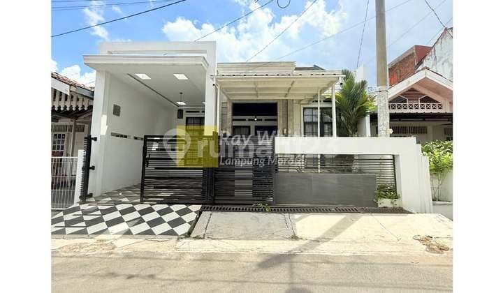 Rumah Mewah Minimalis Modern di Way Halim