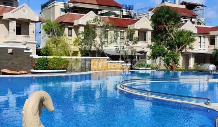 Luxury Home with Exclusive Cluster