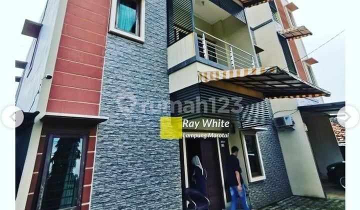 Rumah Sewa kamar banyak di Pahoman Bandar Lampung