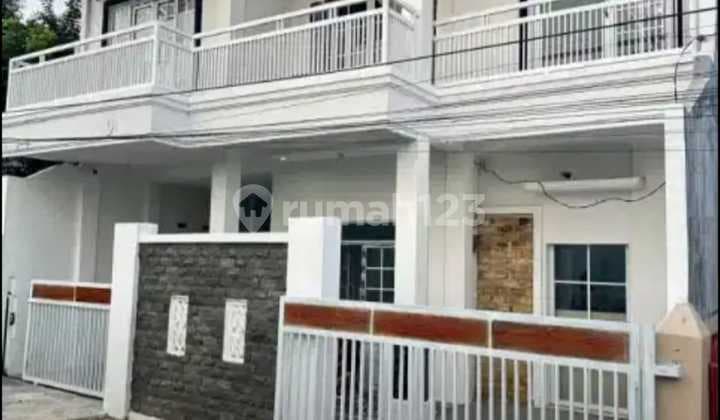 Rumah Sewa 2 Lantai Furnished di Rajabasa Bandar Lampung
