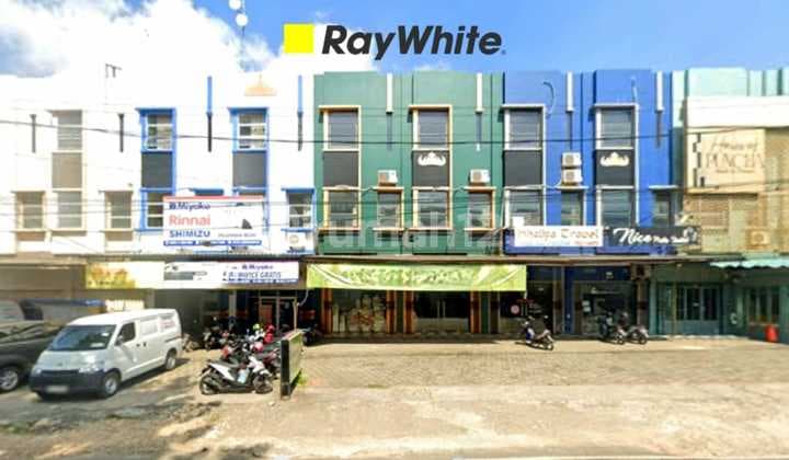 2 units of shop houses in central Tanjung Karang