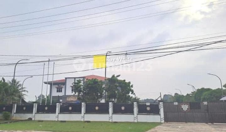 Banguna Gudang dengan tanah luas di Kota Metro Lampung