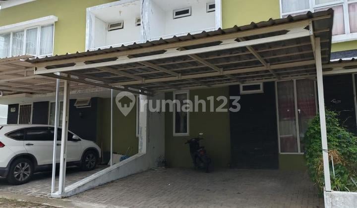 Two-story house in Springhill Kemiling Bandarlampung