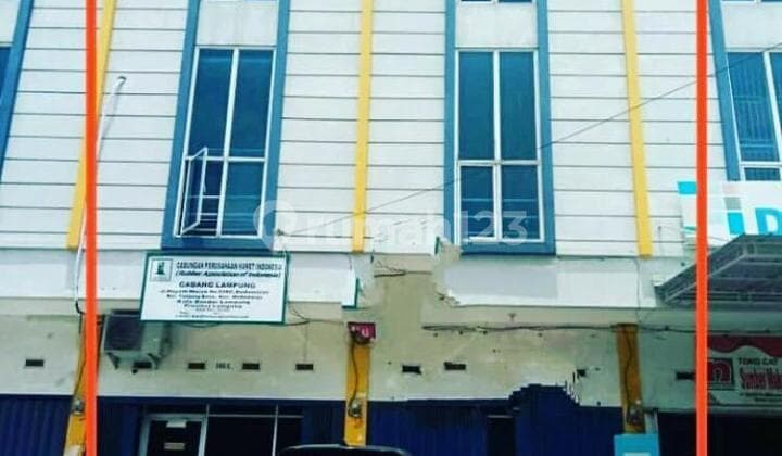 Ruko 2 pintu dan 2,5 lantai plus 15 pintu kost-kostan murah di kedamaian jalan putri balau