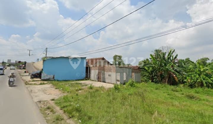 Tanah kosong deretan pasar Jatimulyo di pinggir jalan Pangeran Senopati Jatimulyo Jati Agung Lamsel