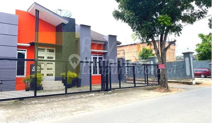 Di Rumah Fur Furniture hn