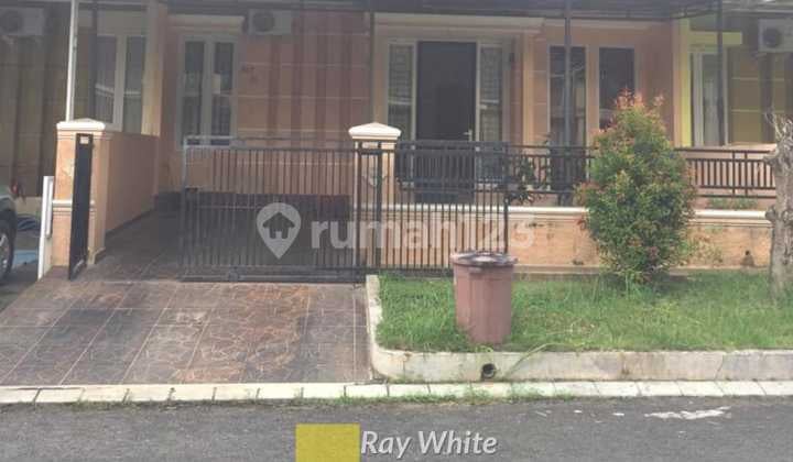 Dijual Rumah Di Cluster One Gate System Green Stok yk