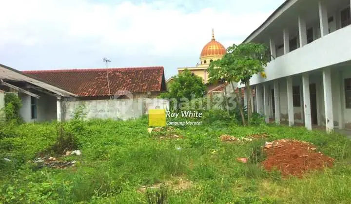 Rumah Dijual Cepat Tanah bonus Bangunan