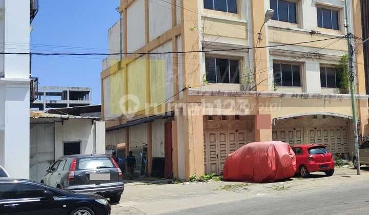 Dijual Ruko Premium 3 Pintu