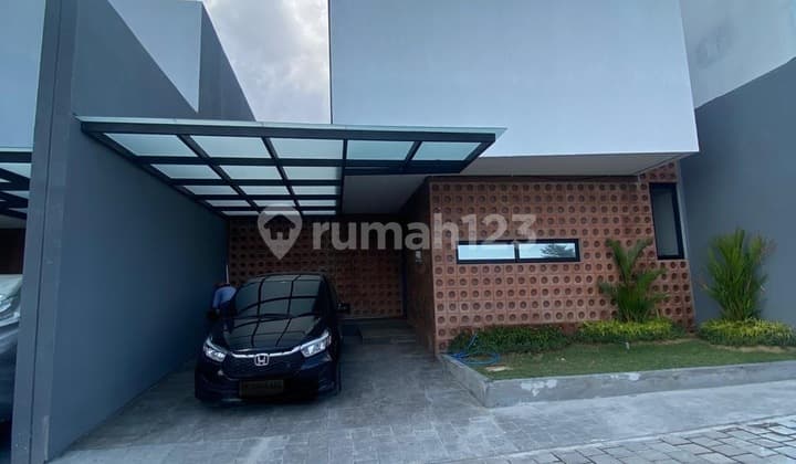 Villa Mewah Modern Minimalist Kerobokan View Sawah