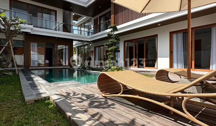 Villa Mewah Ocean View Dekat Kempinski Bali