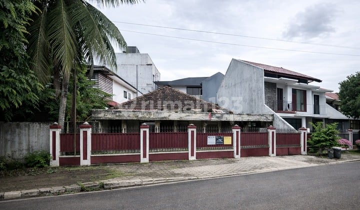 Di.jual Rumah/Tanah Strategis.di.jln.kerinci Kebayoran Baru.jaksel