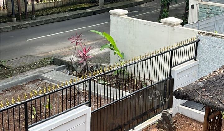 Disewakan.rumah Jln.pertanian Lebak.bulus Jaksel