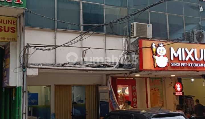 For sale, 3-story shop house on Jln. Kyai Maja, Kebayoran Baru, South Jakarta.