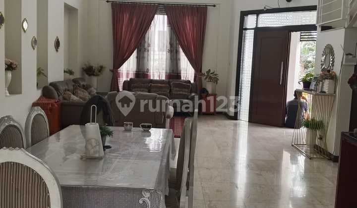 Di.jual Rumah Dlm.town House Jln Gardu Condet Jakarta Timur