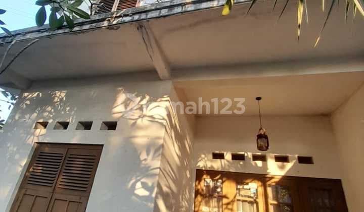 Dijual Rumah Hitung Tanah Cocok Utk.kost Kosan Lokasi Strategis Bendungan Hilir Jakpus