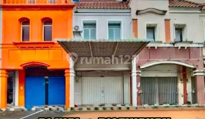Dijual Ruko 2 Lantai Hadap Jalan Full Renovasi Siap Pakai