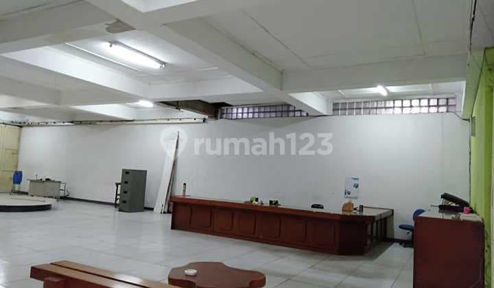 Ruko di Mainroad Inggit Garnasih