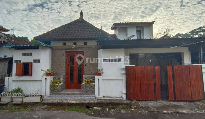 RUMAH ONE GATE SYSTEM DI VILLA AYUNG BADUNG