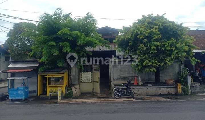 TANAH PLUS BANGUNAN BENGKEL LENGKAP IMB DI JALAN UTAMA COKROAMINOTO