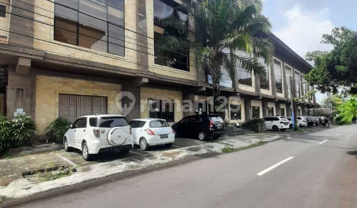 Gedung bekas Kampus di Denpasar