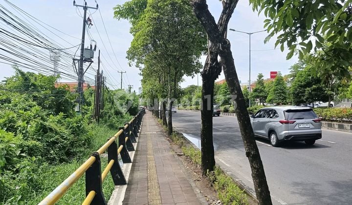 Tanah Jalan Utama Sunset Road Timur Kuta