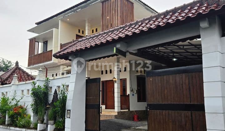 Large House Suitable for Office in Teuku Umar Denpasar