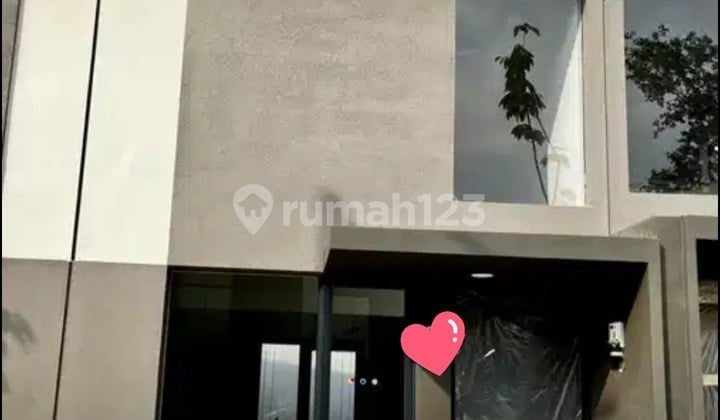 Disewakan Rumah ******** Park Serpong