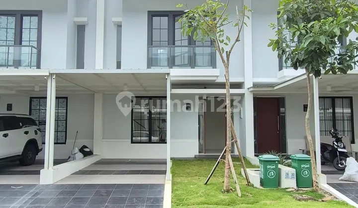Rumah 2 Lantai. Kawasan Premium Citraland Tallasa Makassar. 6X15.