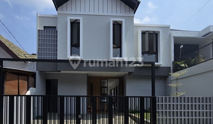 Brand New Minimalist Tropical in Bintaro Jaya Sector 3