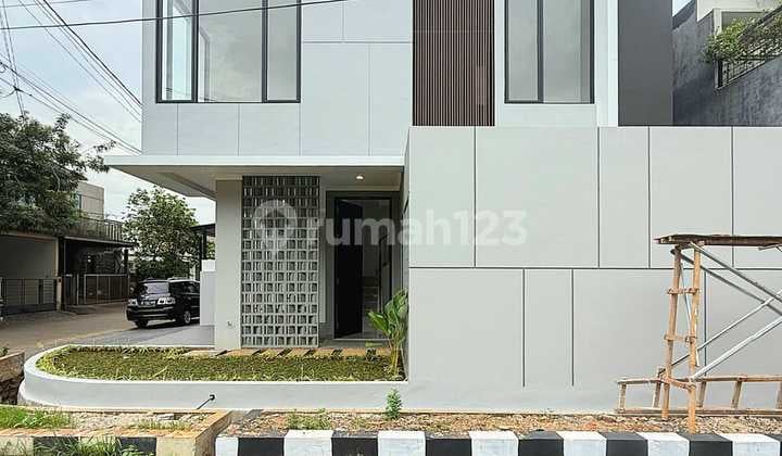 Brand New Modern Minimalist Design in Sector 9 Bintaro Jaya