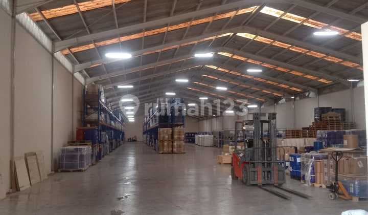 Dijual Gudang di Kawasan Industri Taman Tekno BSD Kecamatan Serpong Tangerang Selatan, Banten