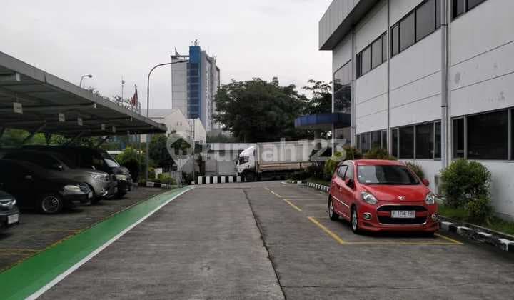 Dijual Gudang Ex Pabrik Plastic Injektion Molding, Di Kawasan Industri Delta Silikon Kecamatan Cikarang, Kabupaten Bekasi, Propinsi Jawa Barat