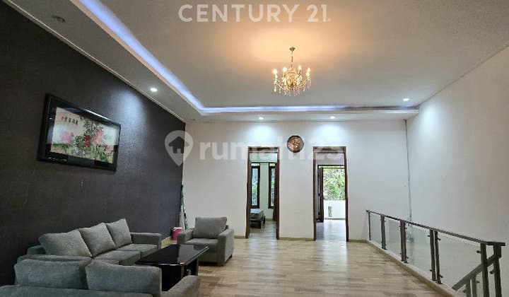 Rumah Full Furnished Ada Mini Theater di Sayap Setiabudhi Bandung