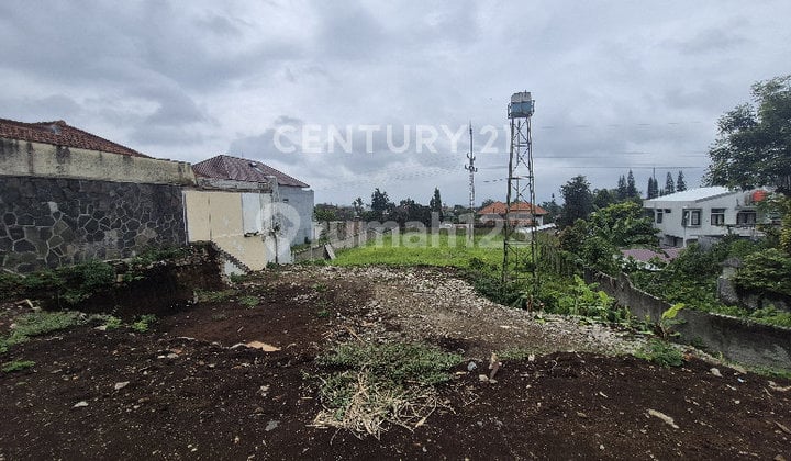 Tanah Bentuk Ngantong di Mainroad Sutami Sayap Sukajadi