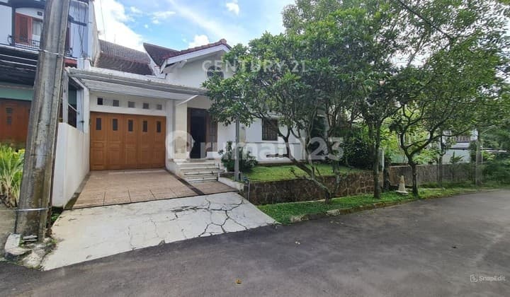 Rumah Minimalis Terawat di Sayap Sarijadi Bandung