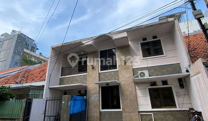 For Quick Sale: Kartini House in Sawah Besar, Central Jakarta